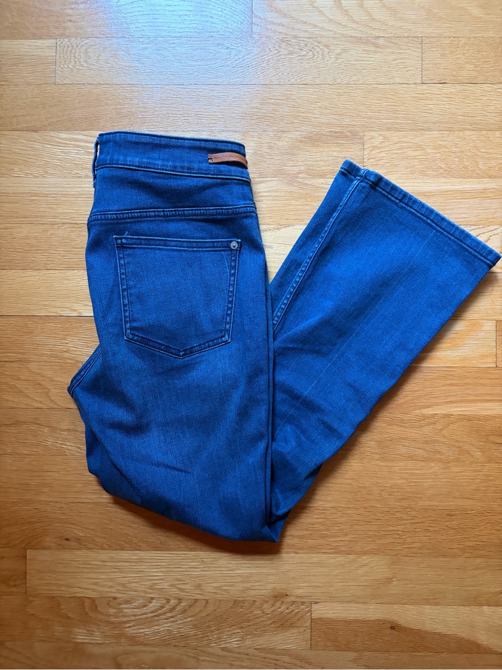 pilcro high-rise bootcut jeans size 28